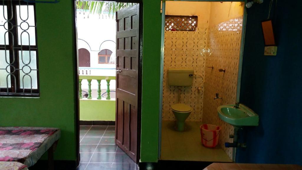 Savitri Guest House Arambol Room photo