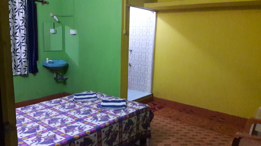 Savitri Guest House Arambol Exterior photo