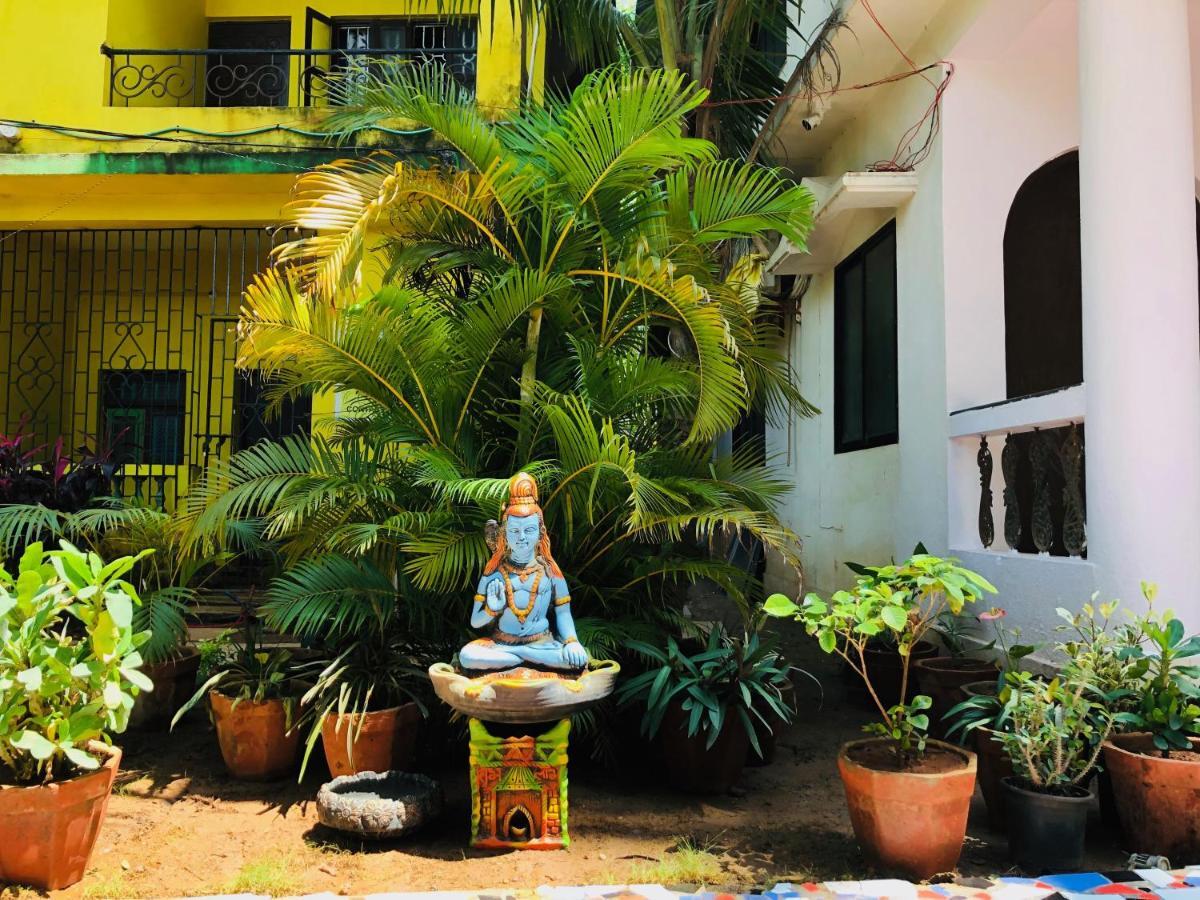 Savitri Guest House Arambol Exterior photo